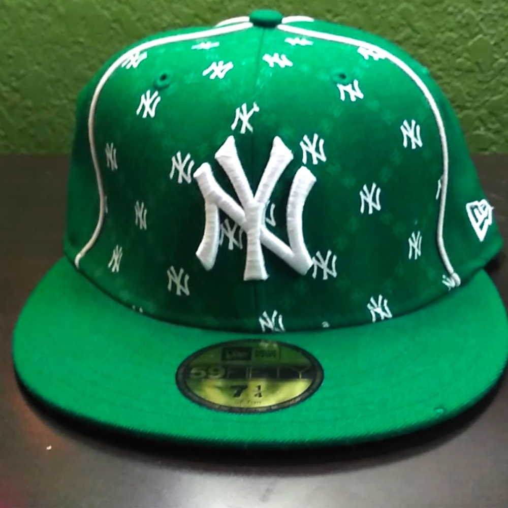 Mens Official NY Yankees MLB Cap